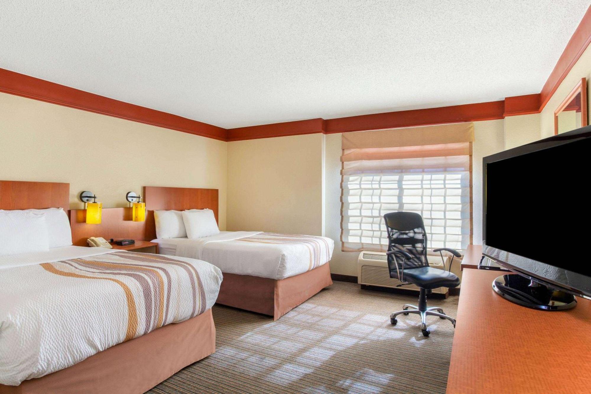 La Quinta By Wyndham Raleigh Cary Hotel Ngoại thất bức ảnh